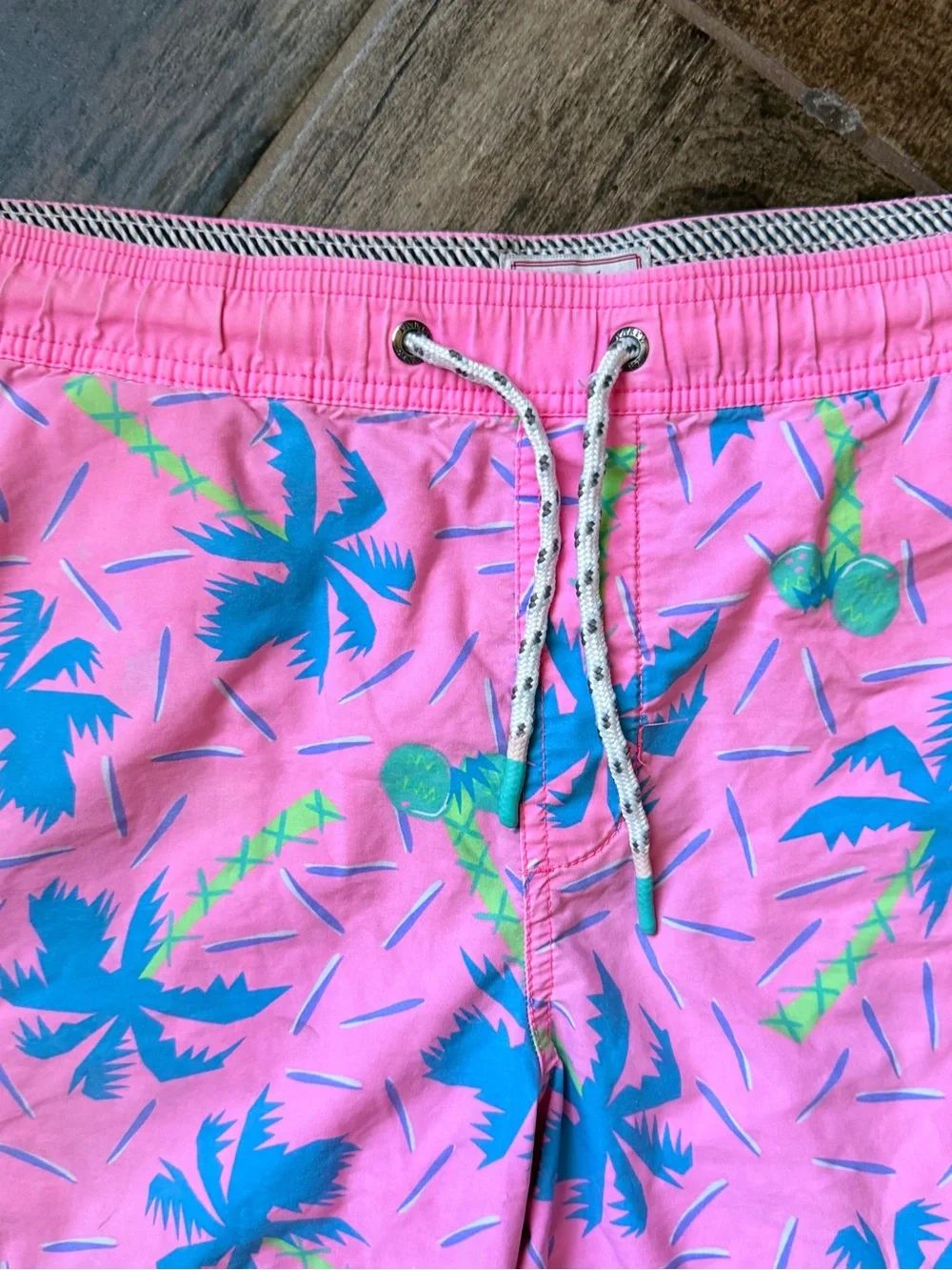 Party Pants Men’s Pink Tropical Palm Print 5” Swim Shorts, S